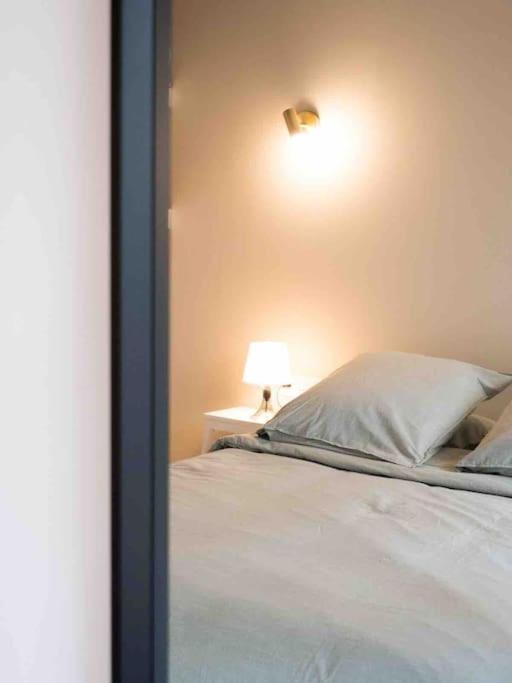 T2 47M2 Avec Terrasse - Proche Gare Marseille Apartment Ngoại thất bức ảnh